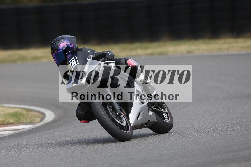/22 06.07.2026  Pluess Moto Sport ADR/Einsteiger/21